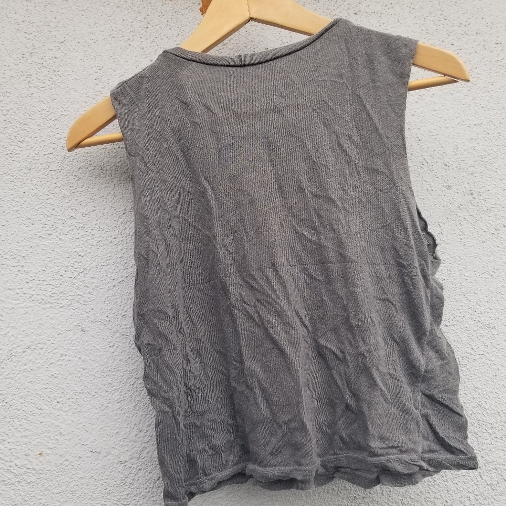 Tank top - Picture 2 of 2